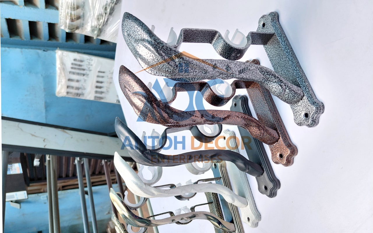 Cobra Curtain Bracket